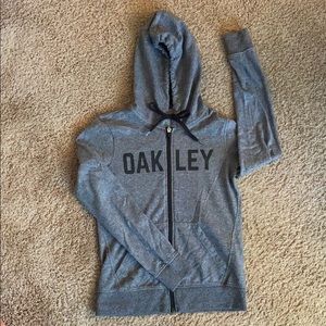 Oakley zip up